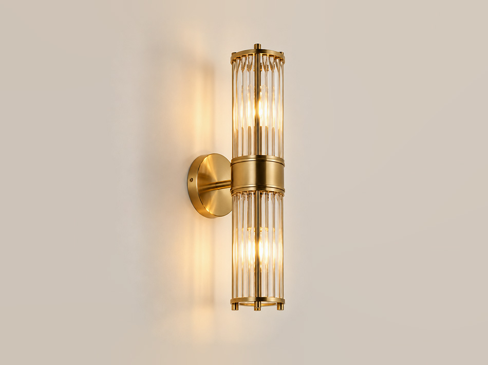Stephan brushed gold double wall sconce with vertical clear glass rods and circular wall plate | Gold Wall Sconces