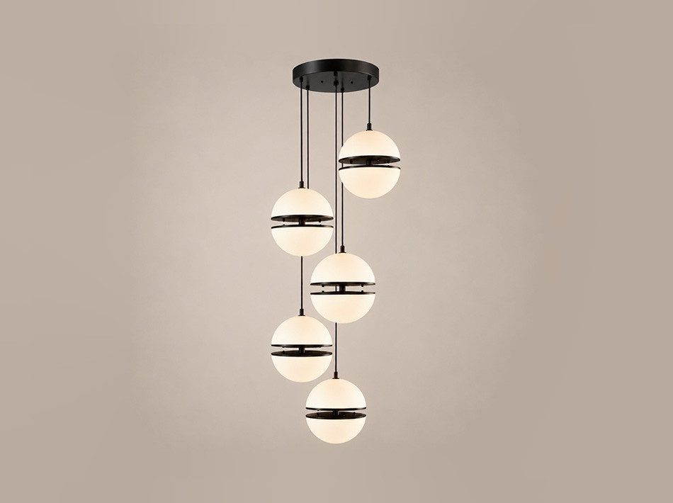 Perla matte black ceiling lamp with cascading white spherical acrylic shades